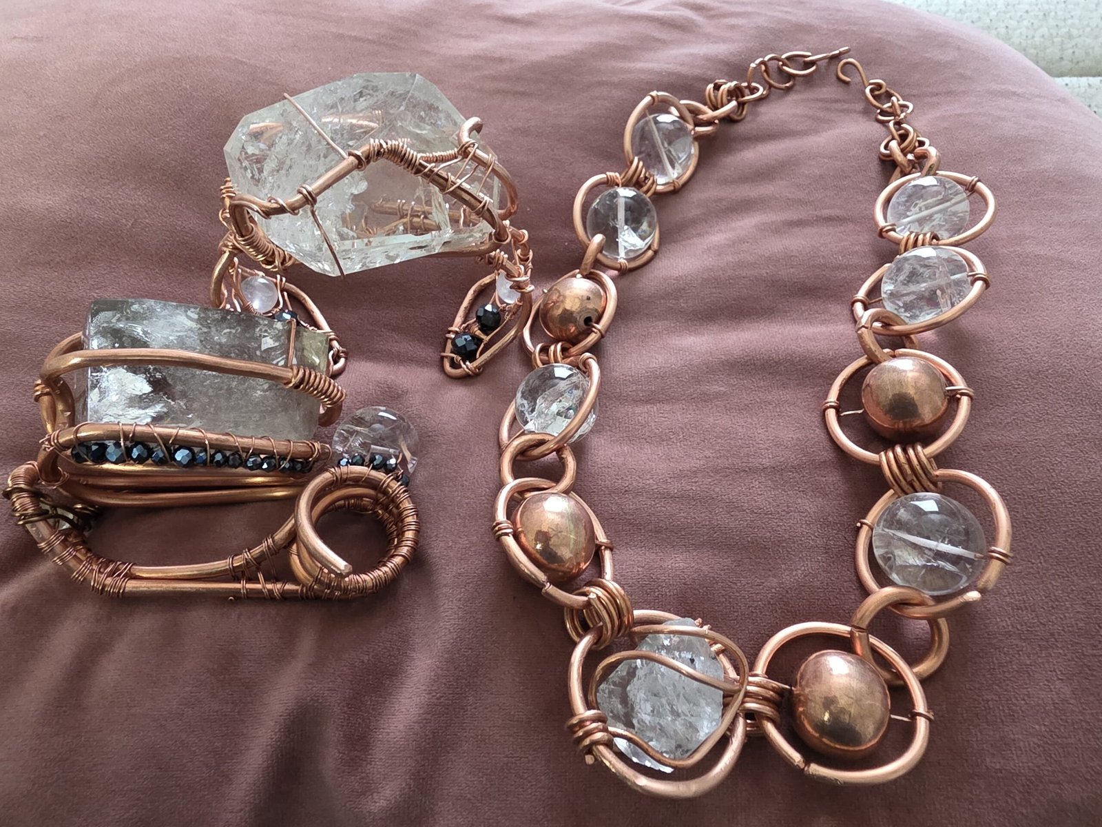 AAA QUARTZ "Titan of Clarity"